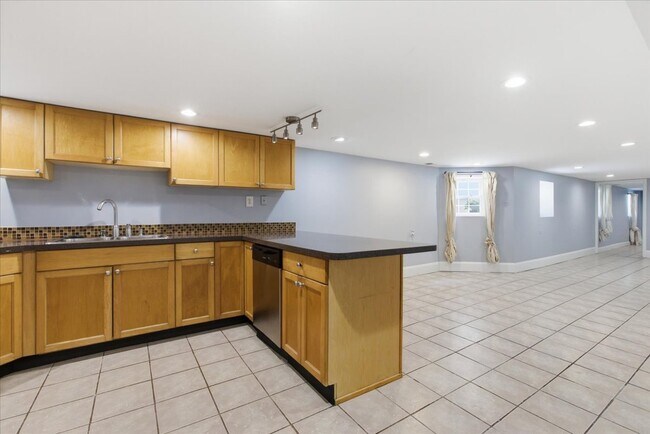 Photo - 2117 N Humboldt Blvd Unit G