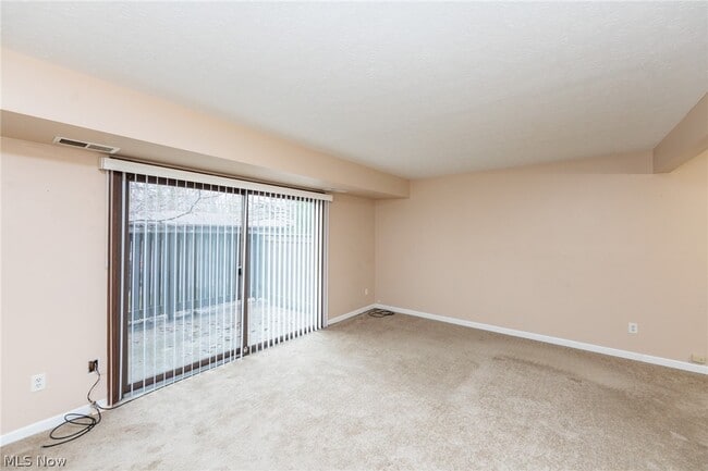 Photo - 3265 Mayfield Rd Unit 29