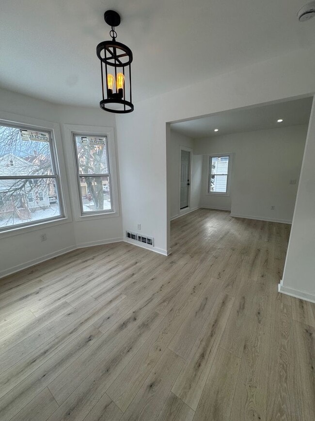 Photo - 3457 N 2nd St Unit Upper