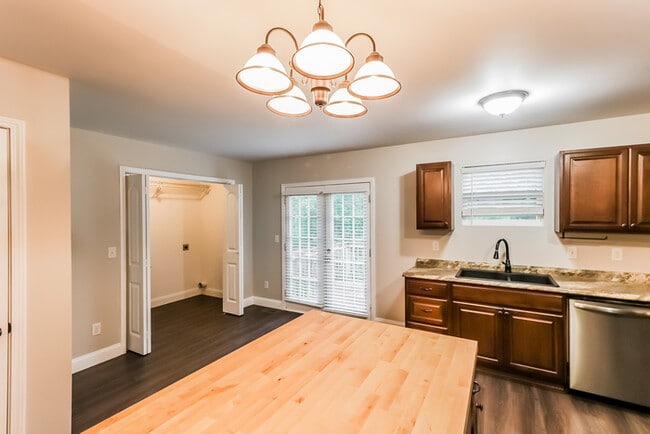 Photo - 1214 Mill Creek Rd