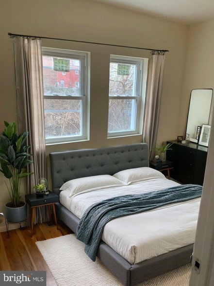 Photo - 4840 N Camac St