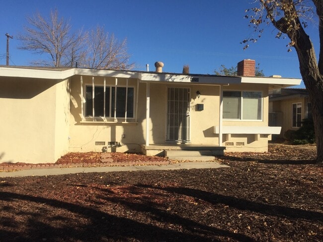 Building Photo - Beautiful 3 bedroom home in Lancaster