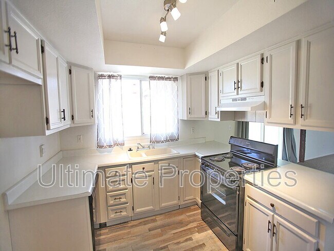 Photo - 18823 N 22nd Dr