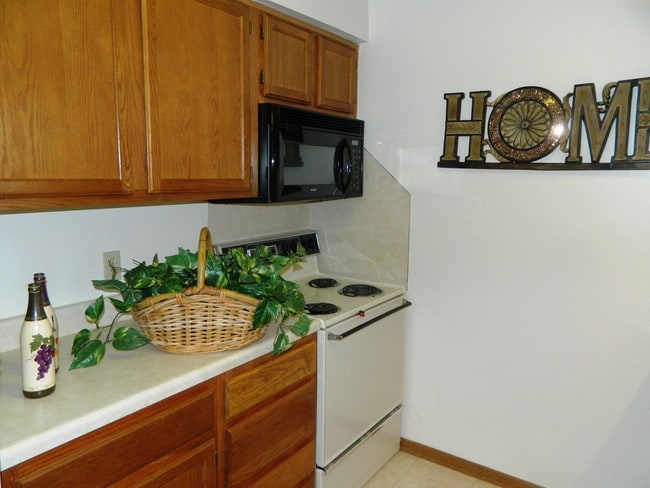Richland Park Apartments