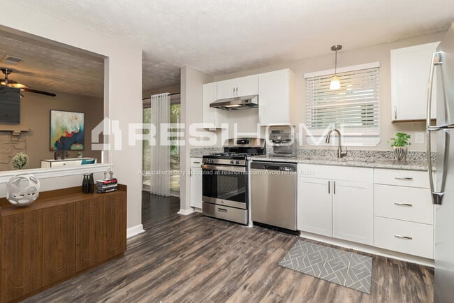4750 White Oak Trail