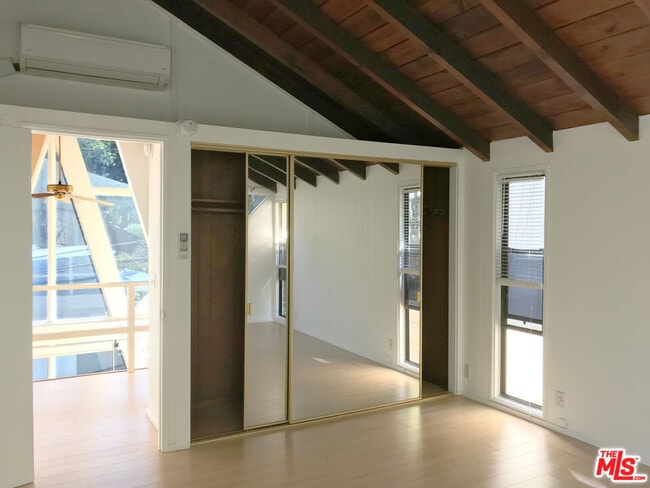 Photo - 8437 Ridpath Dr