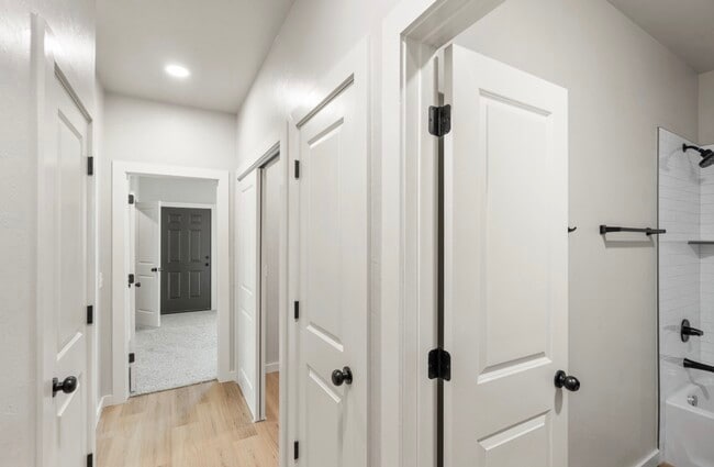 Photo - 5130 Brooke Rd