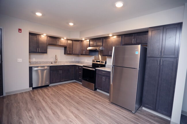 Photo - Regency Commons