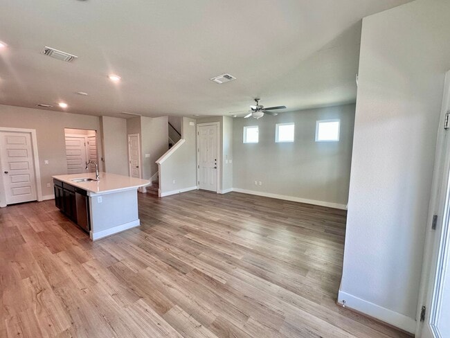 Photo - Modern 3-Bedroom, 2.5-Bathroom in Easton P...