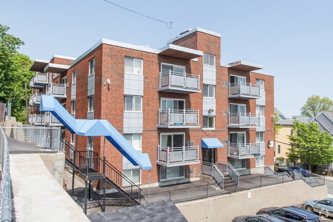 Building Photo - Parker Hill Apartments