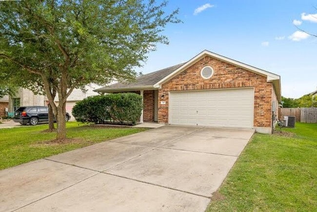 Photo - Spacious 1-story near downtown Kyle