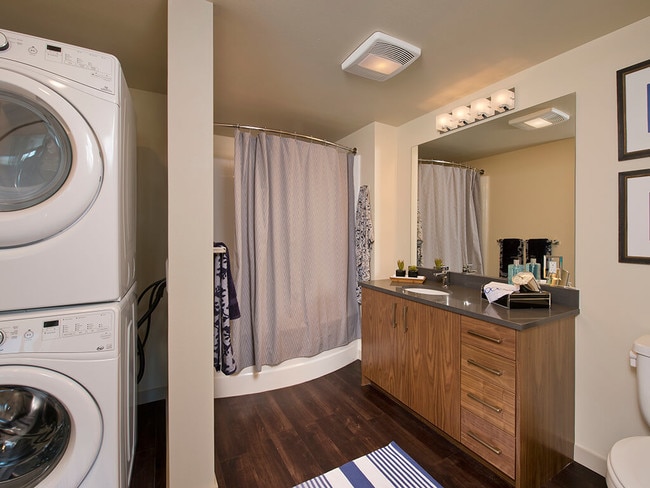 Front loading washer and dryer - Infinity Apartments