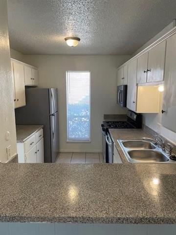 Photo - 915 N Elm St