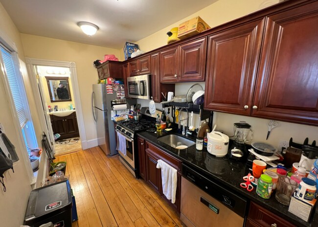 Photo - 6 White Street Pl Unit R