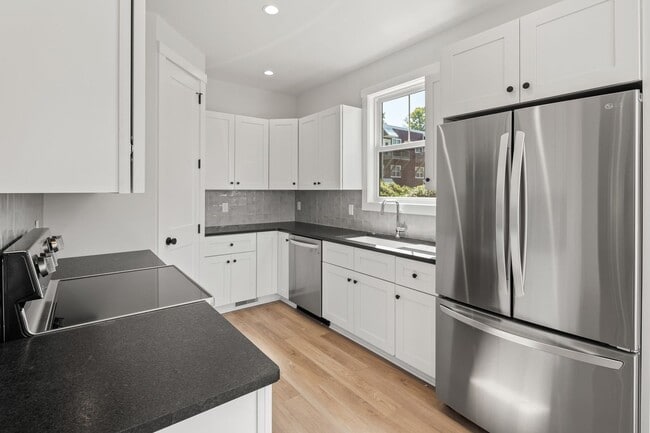 Photo - Newer Home in West Asheville!