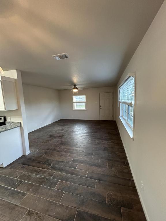 Photo - 3105 Vista Ln