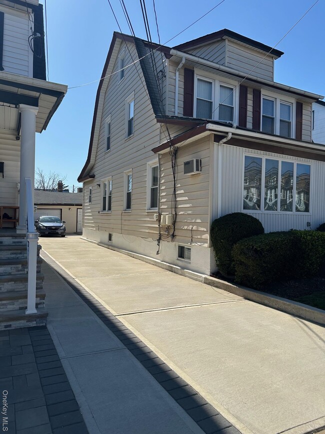 Photo - 7 Starks Pl Unit 2