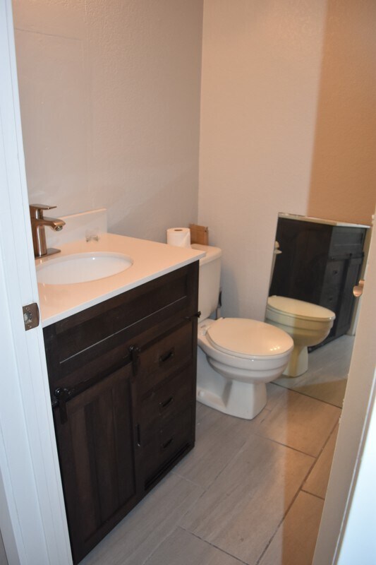 1940 Prospector Ave Unit 221