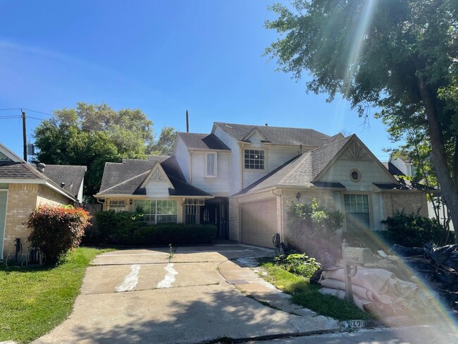 Photo - 12915 Ashford Knoll Dr House