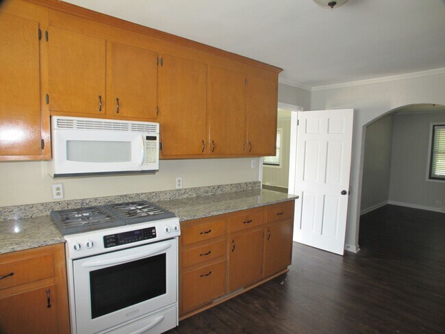 Photo - One Story Home For Residential or Institutional/Office Use in Harrisburg NC!