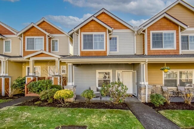 Building Photo - 2528 NW 2nd Terrace