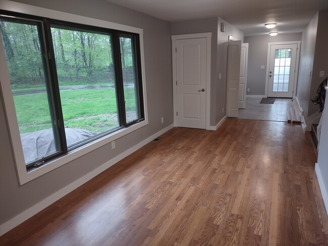 Photo - 8620 Salt Springs Rd