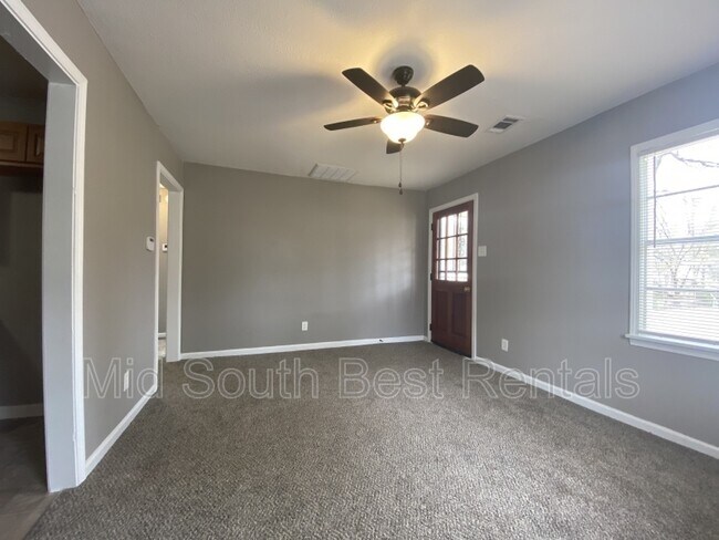 Photo - 1980 Benford St