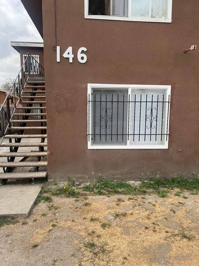 Building Photo - 146 E 95th St Unit 1