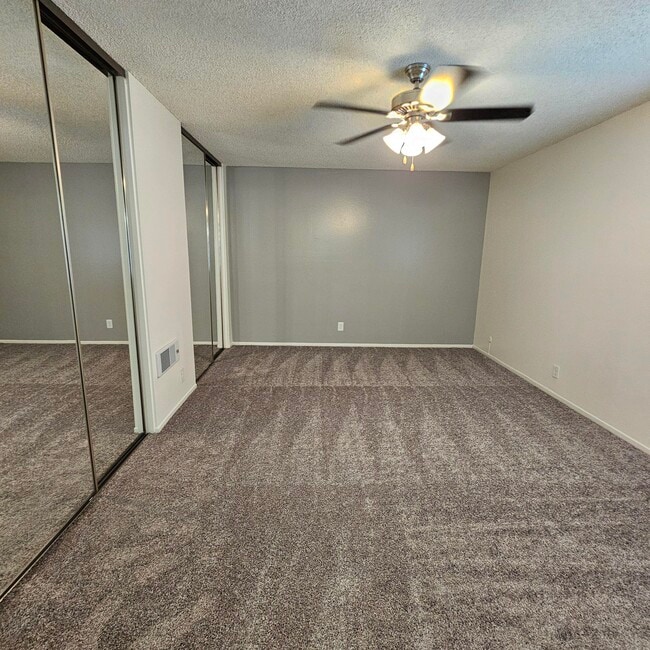 1BR, 1BA - 775 SF