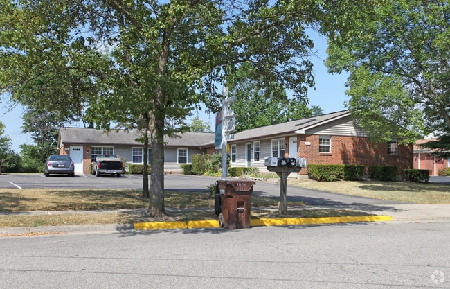 Photo - 1014-1020 Arrowhead Dr