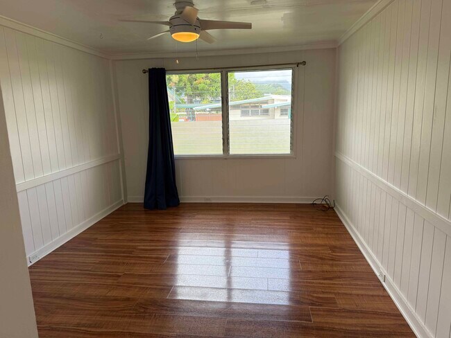 448 Ulupaina St