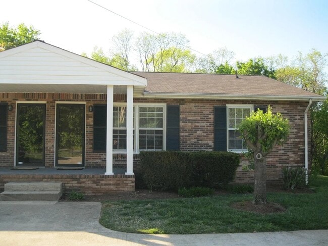 Photo - 7240 Old Harding Pike House