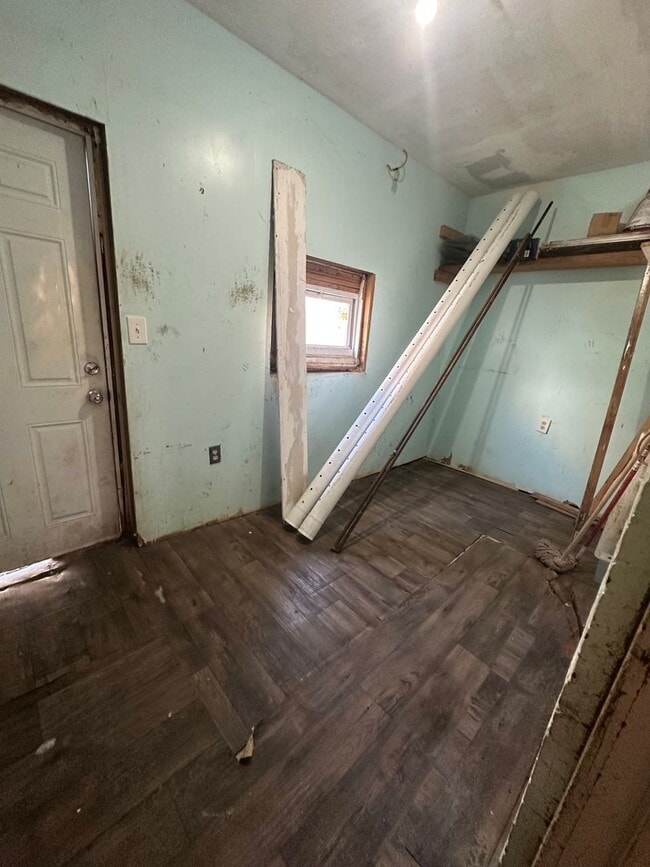 Photo - 2047 E Cambria St