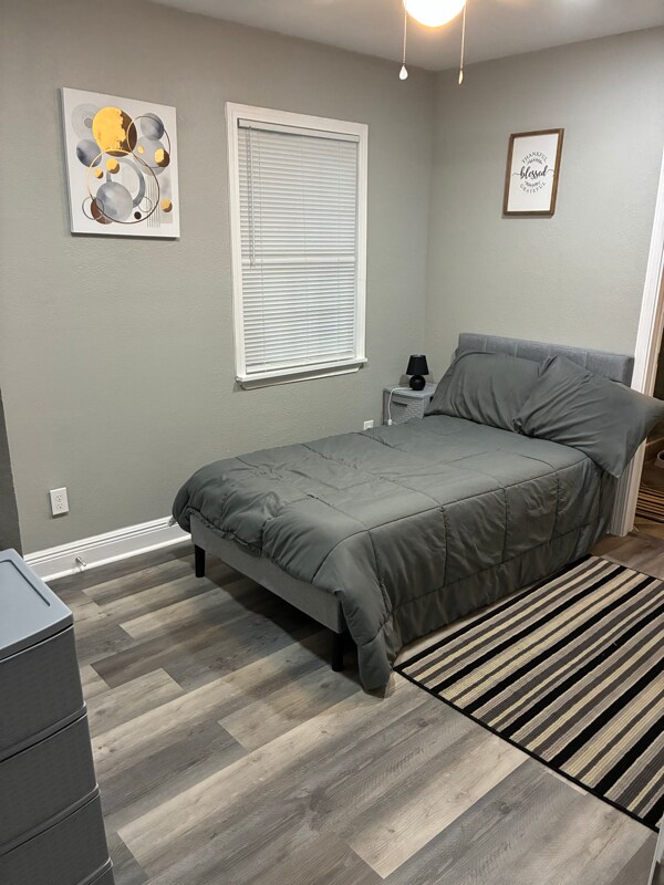 Photo - 706 E Tinsley St