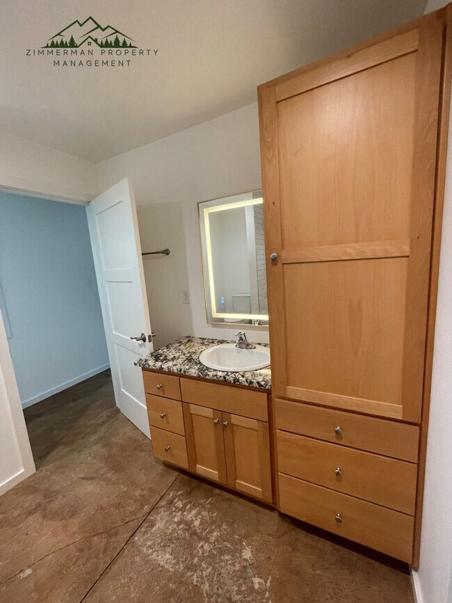 Photo - Brand New 1 Bed + Loft | Modern Finishes | In-Unit W/D