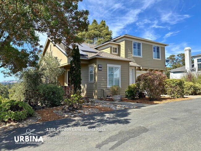 Building Photo - 1386 Gordon Ln