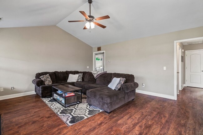 Photo - Open Floor Plan with Covered Patio & Fire Pit