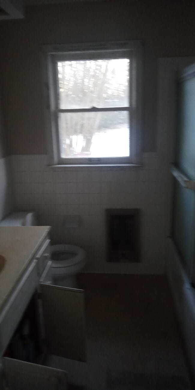 Photo - 468 Sunset Dr Unit B