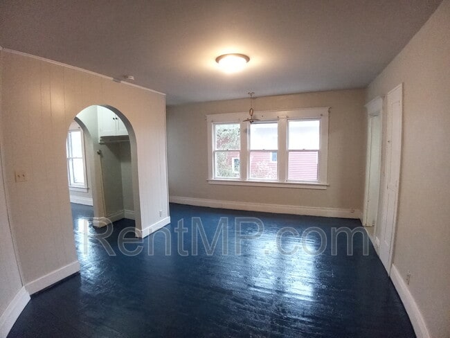 Photo - 810 S University Ave