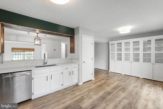 Photo - 5040 Southern Star Terrace