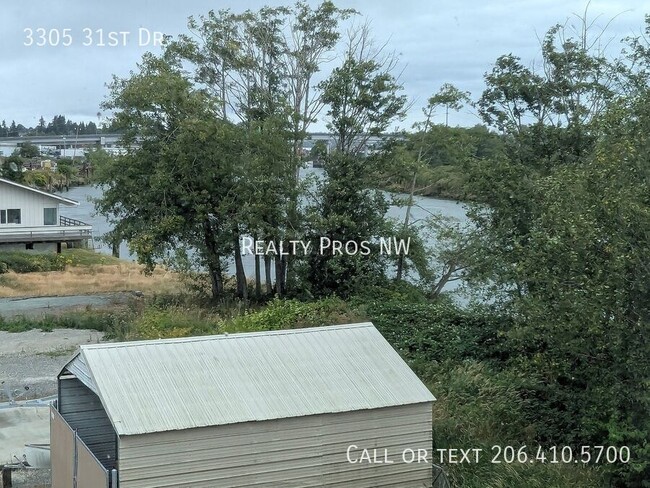 Photo - 3305 31st Dr