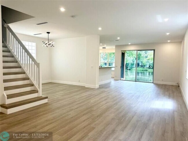 Photo - 10702 NW 1st Ct