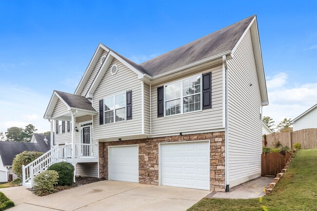 Photo - 106 Providence Way