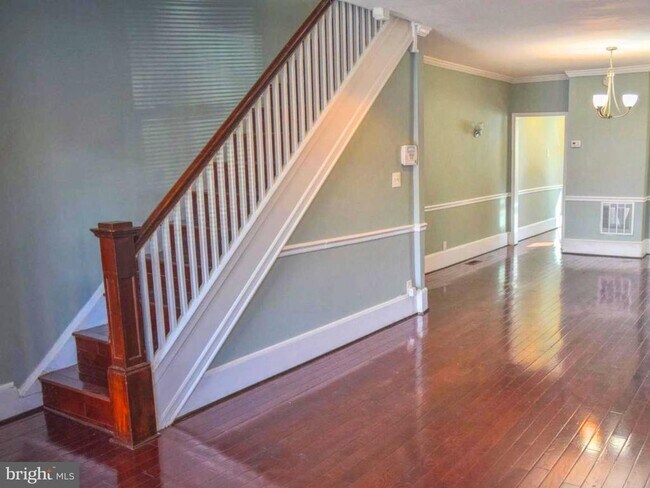 Photo - 3803 Colborne Rd