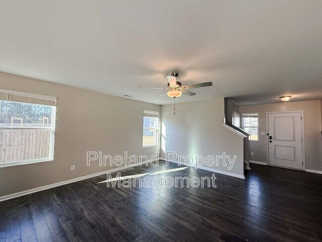 Photo - 475 Walters Run Dr