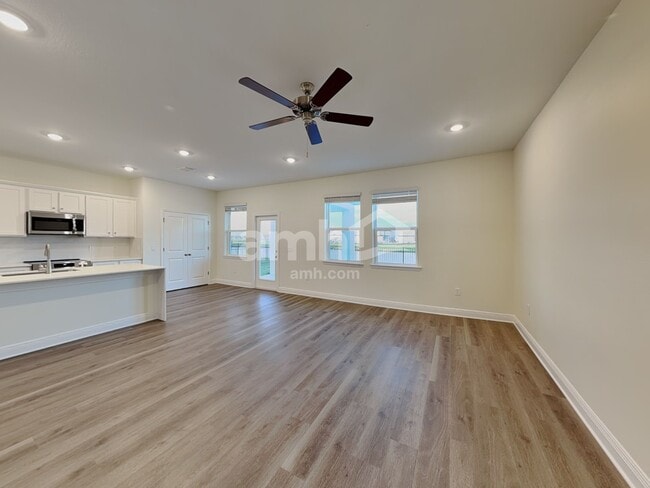 Photo - 5964 Sycamore Pl St