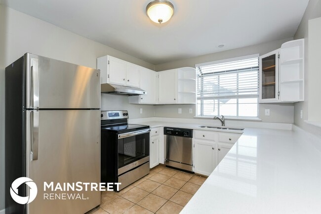 Photo - 19332 E Purdue Cir