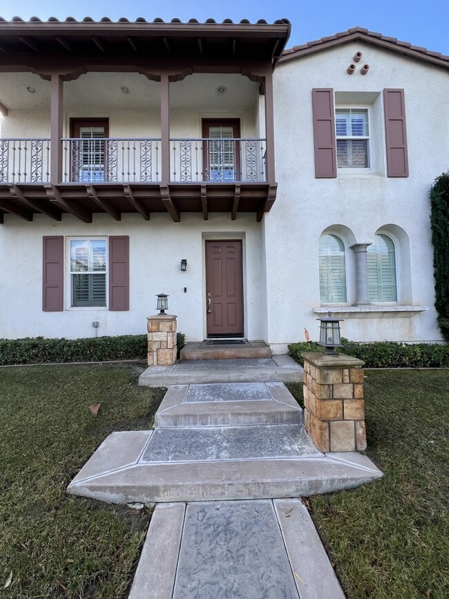 Photo - 28839 Chatham Ln