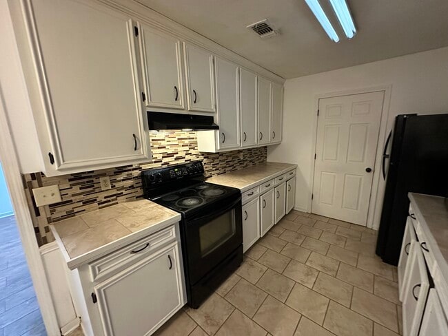 Photo - 344 Brookwoods Dr