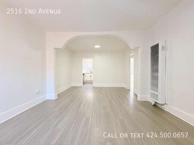 Photo - 2516 2nd Ave